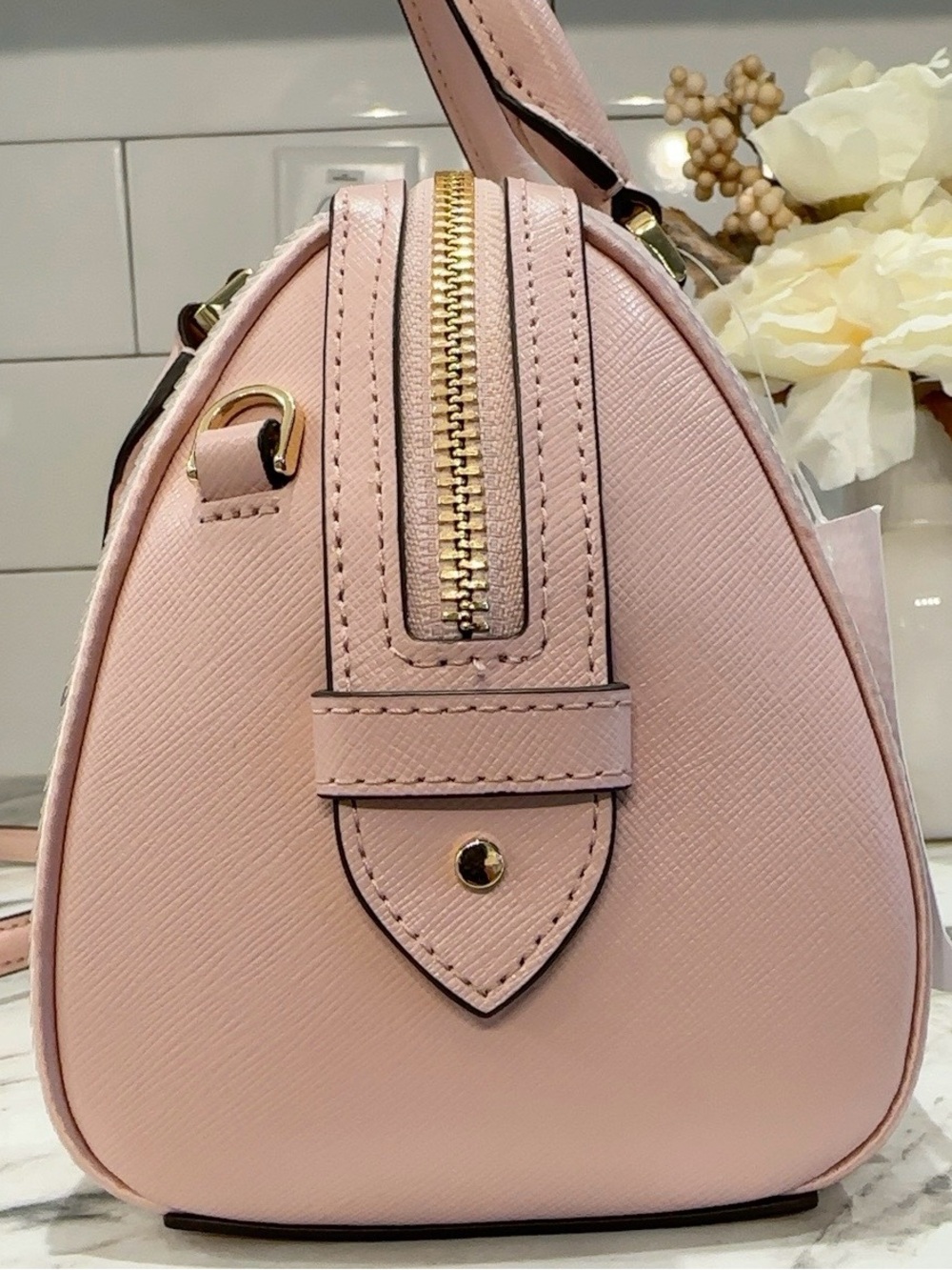 Kate Spade New York Pink Sequin Satchel / Crossbody Bag - Picture 5 of 11